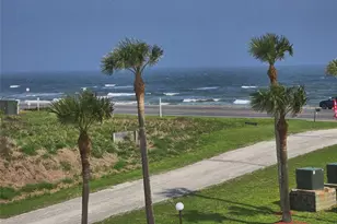 9520 Seawall Blvd, Galveston, TX 77554 - Photo 3