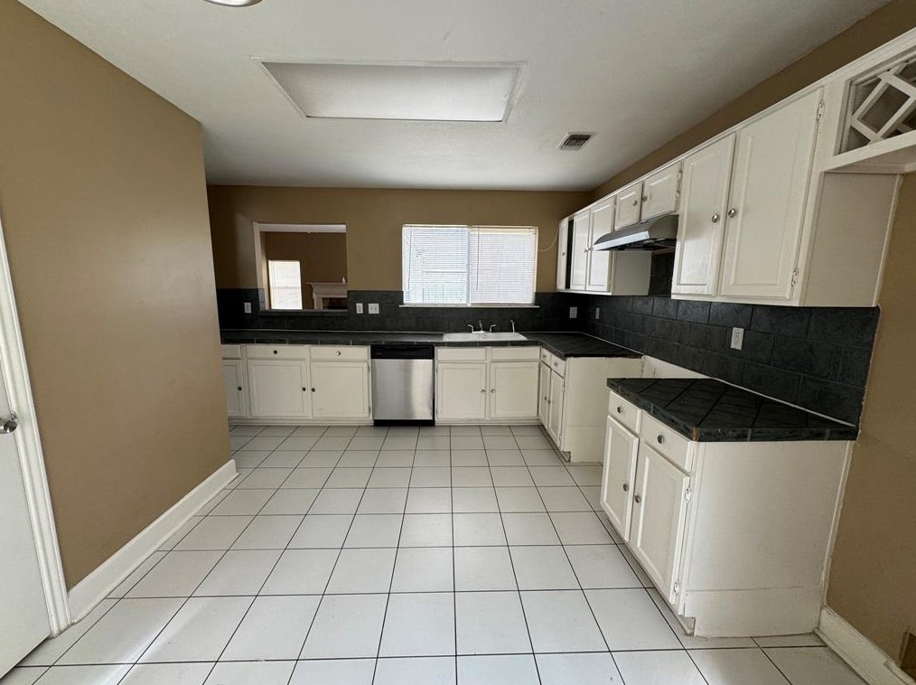 16722 Scenic Gardens Dr, Spring TX  77379-4447 exterior