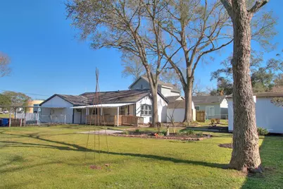 415 Perkins Avenue, League City, TX 77573 - Photo 25