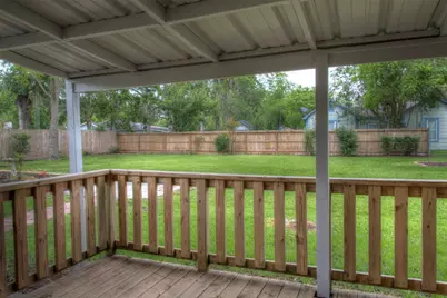 415 Perkins Avenue, League City, TX 77573 - Photo 31