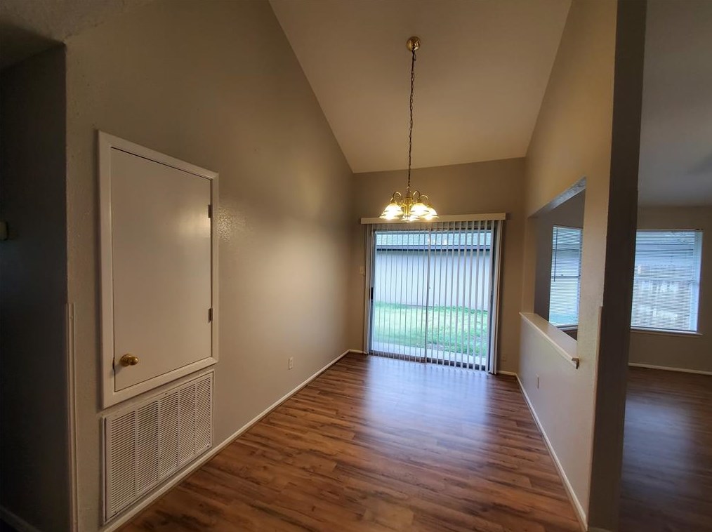 3130 Forestbrook Dr, Spring TX  77373-6634 exterior