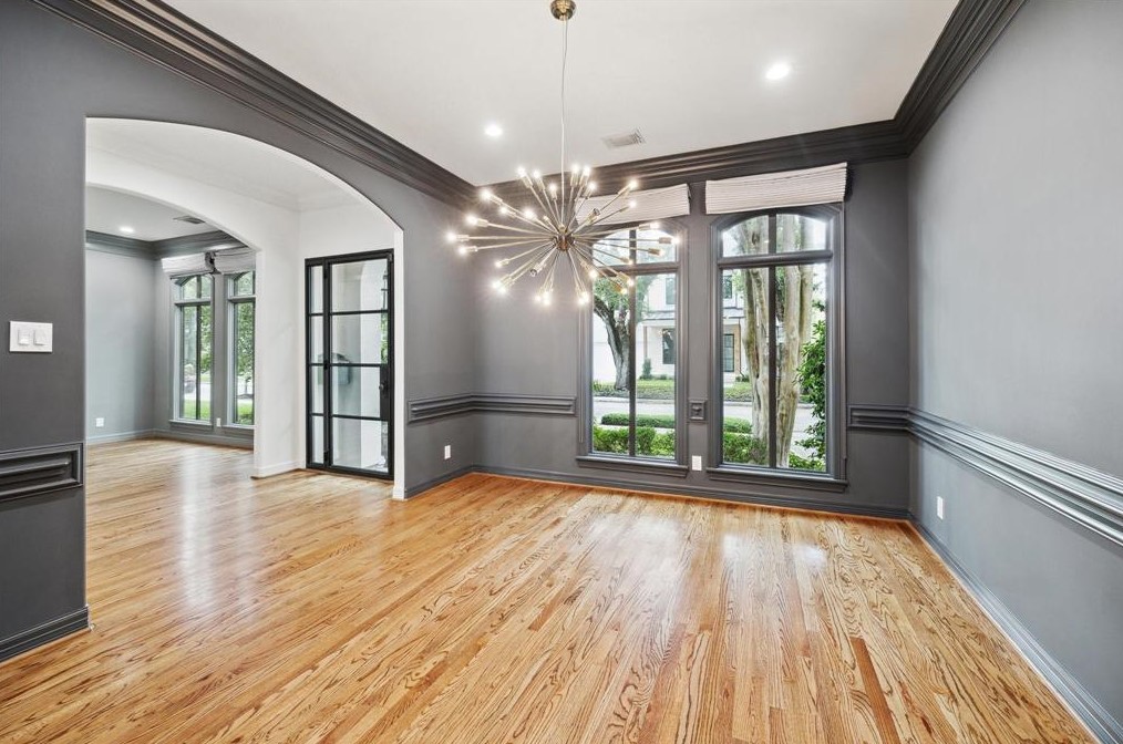 2709 Robinhood St, Houston TX  77005-2227 exterior