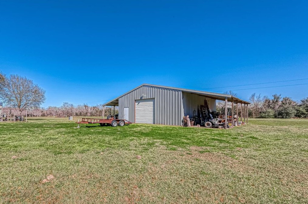 6303 Sprigg, Fulshear TX 77441-6305 exterior