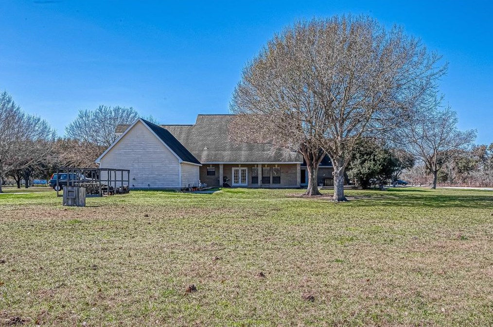 6303 Sprigg, Fulshear TX 77441-6305 exterior