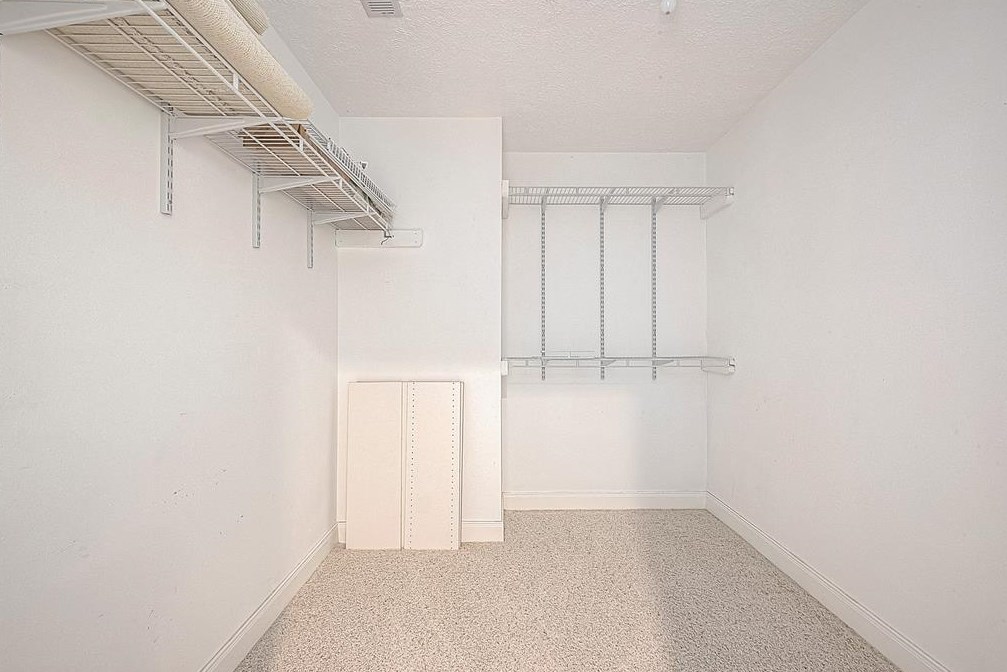 6303 Sprigg, Fulshear TX 77441-6305 exterior