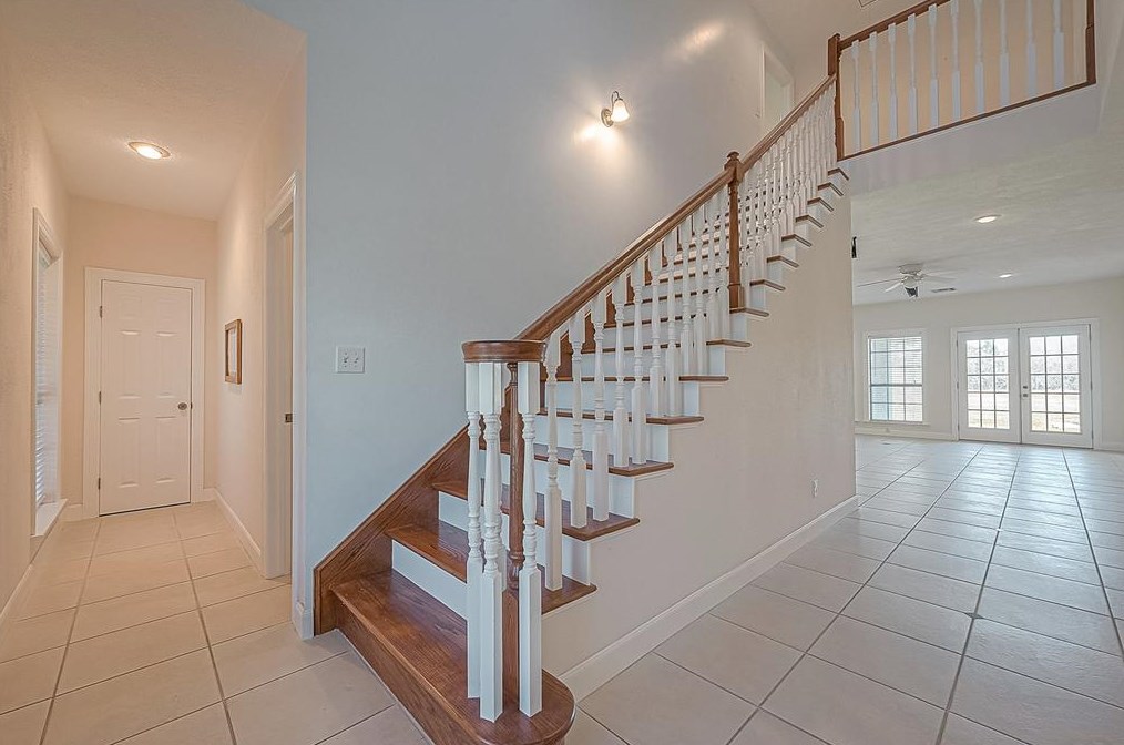 6303 Sprigg, Fulshear TX 77441-6305 exterior