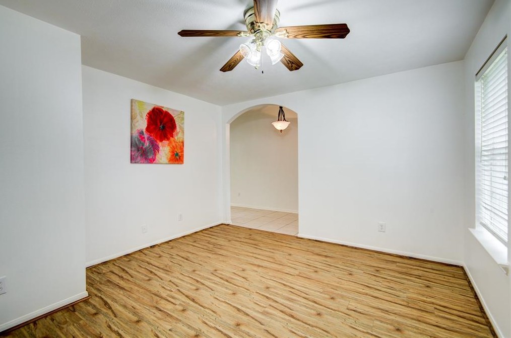 16110 Darwood Ct, Houston TX  77083-5064 exterior