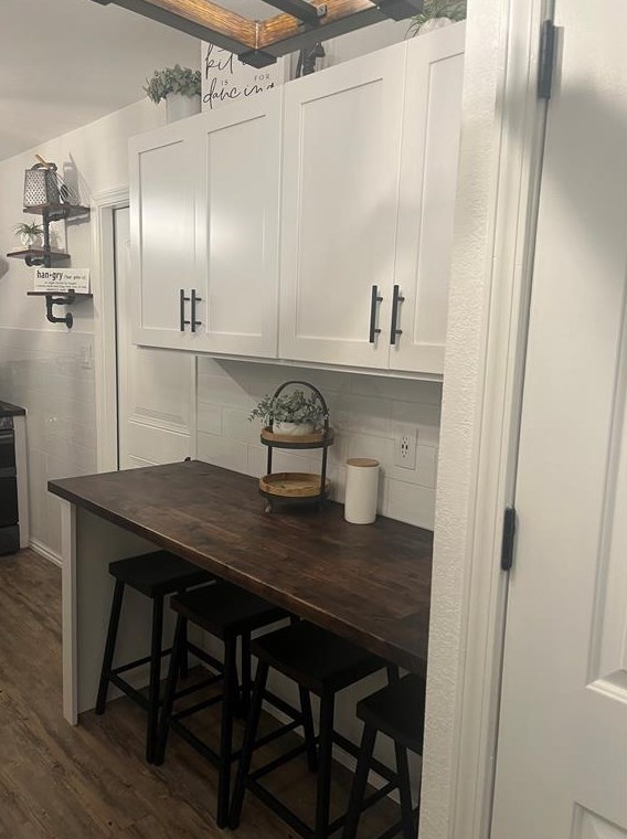 530 Rainy Mdw Ln, Houston TX  77013-5403 exterior