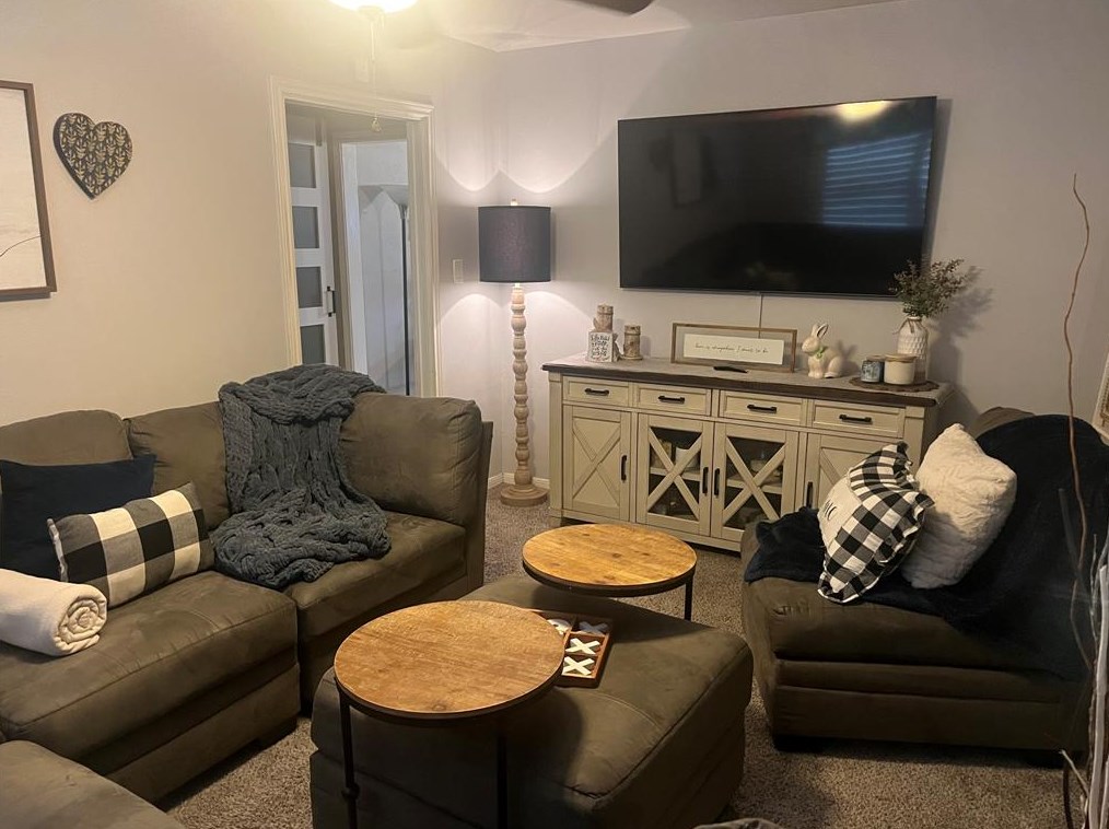 530 Rainy Meadow Ln, Houston TX  77013-5442 exterior