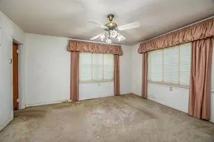 718 Nelson St, Crosby, TX 77532 - Photo 25