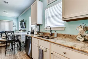 881 Buell, Port Bolivar, TX 77650 - Photo 7