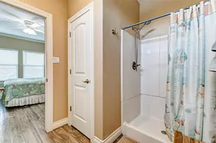 881 Buell, Port Bolivar, TX 77650 - Photo 17