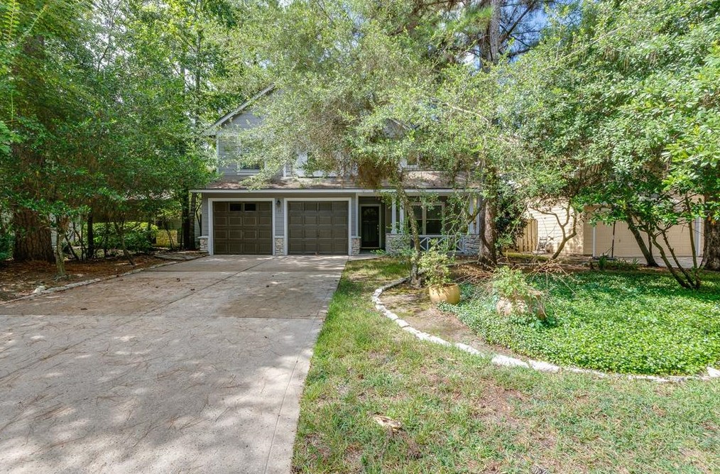 19 Gaslight Pl, Spring TX  77382-1400 exterior