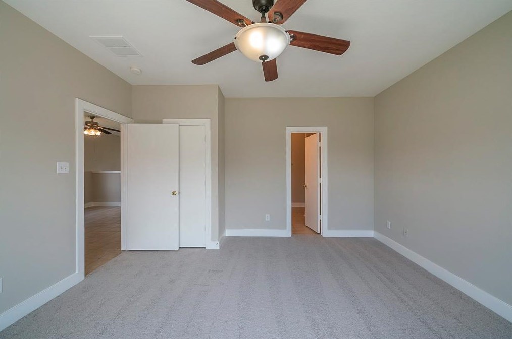 723 Remington Hts Dr, Houston TX  77073-4409 exterior