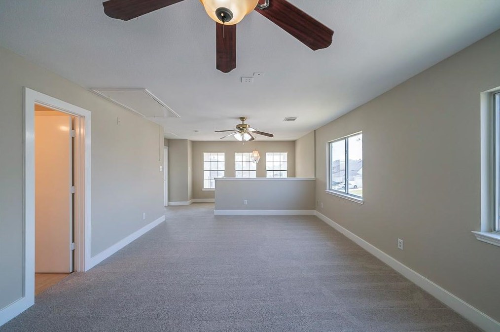 723 Remington Hts Dr, Houston TX  77073-4409 exterior