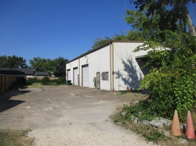 1601 25th St, Houston TX  77008-1518 exterior