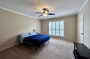 2228 S Piney Point Rd, Houston, TX 77063 - Photo 15