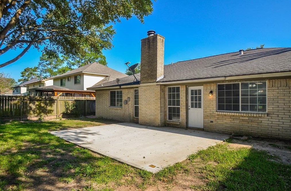 4215 Dawn Creek Ln, Spring TX  77388-4006 exterior