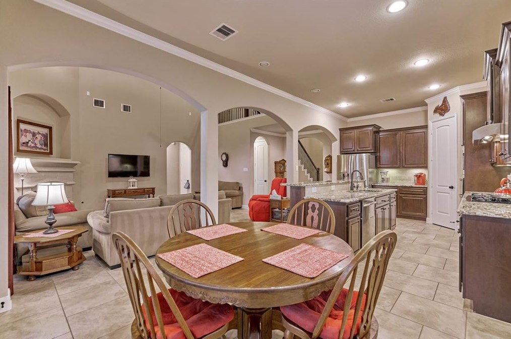 159 Lindenberry, Spring TX 77389-5096 exterior