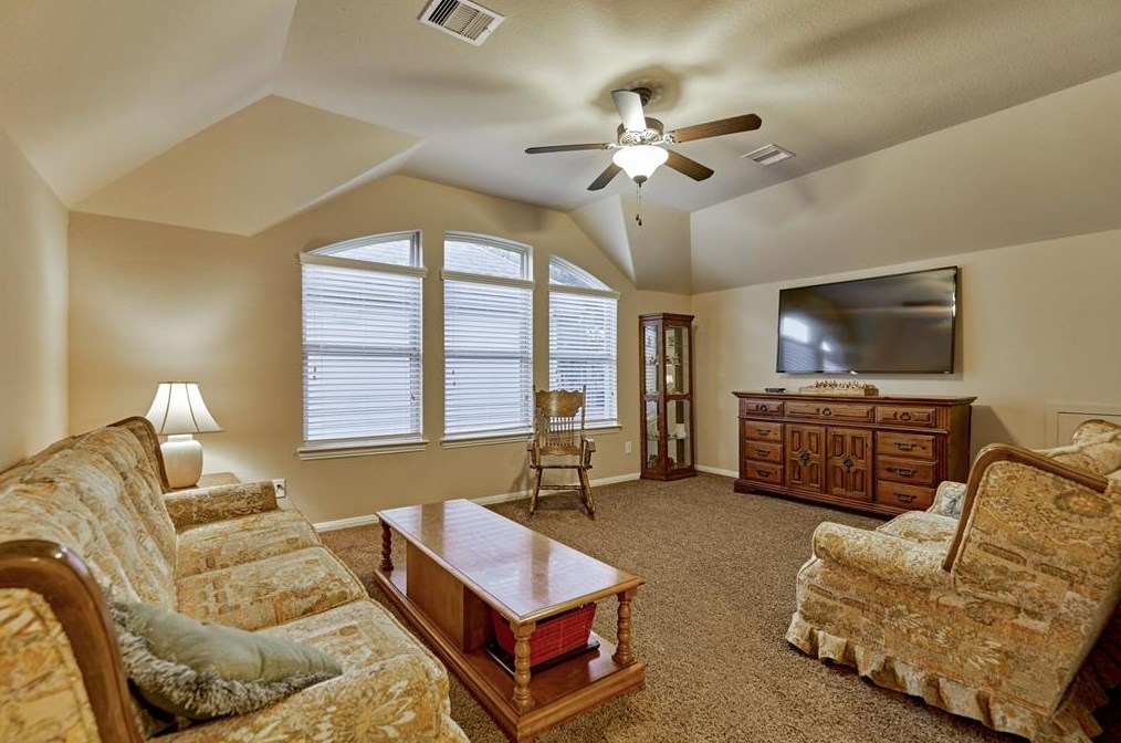 159 Lindenberry, Spring TX 77389-5096 exterior