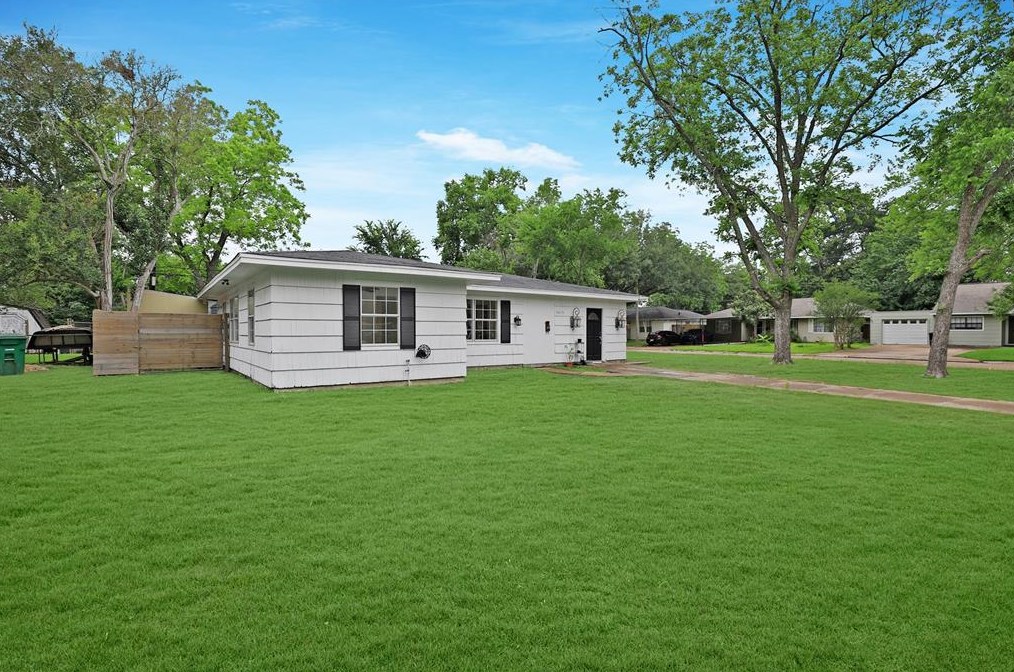 3315 Maysel St, Houston TX  77080-3619 exterior