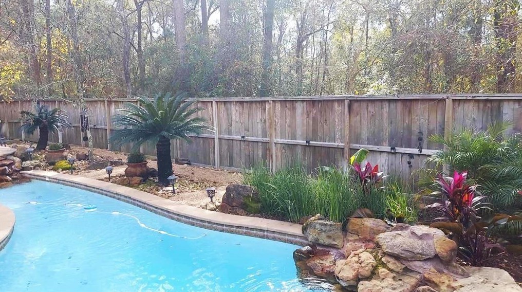 3 Greenhill Terrace Pl, Spring TX  77382-1609 exterior