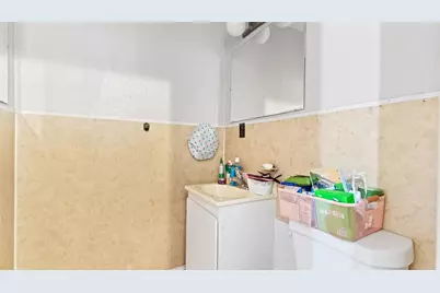 5622 Beldart Street, Houston, TX 77033 - Photo 9
