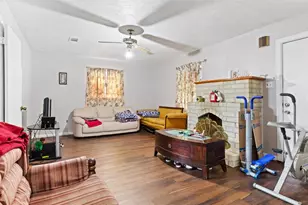 5622 Beldart St, Houston, TX 77033 - Photo 7