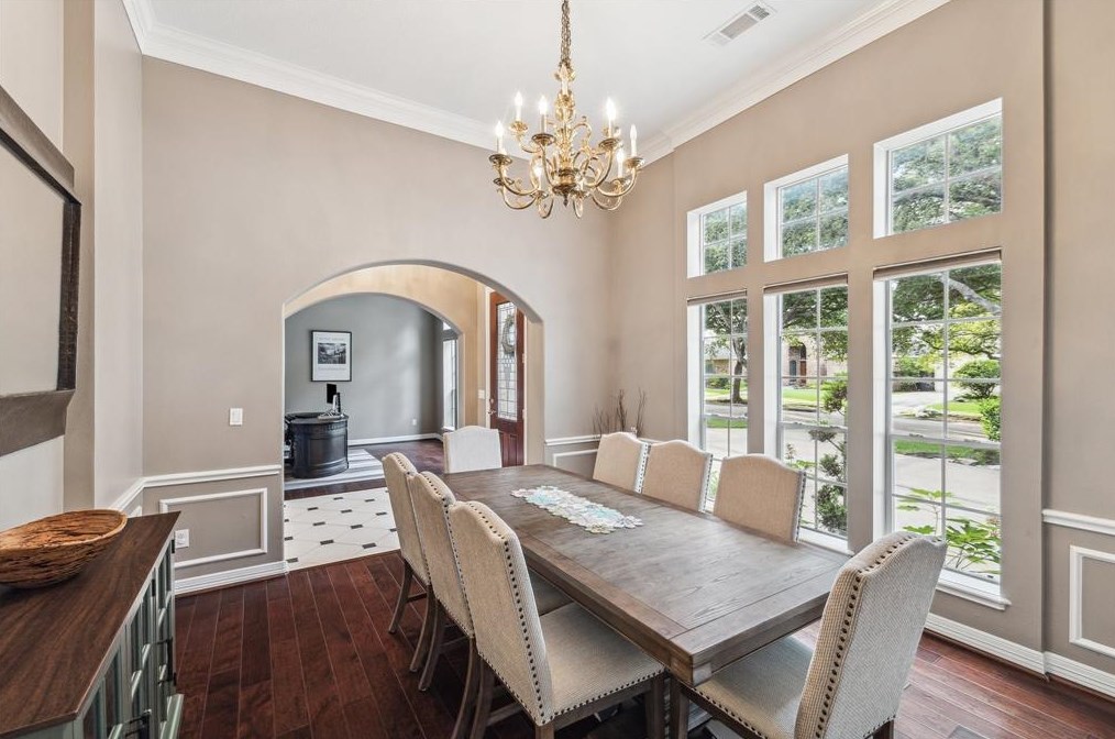 13 Lk Mist Dr, Sugar Land TX 77479-5860 exterior