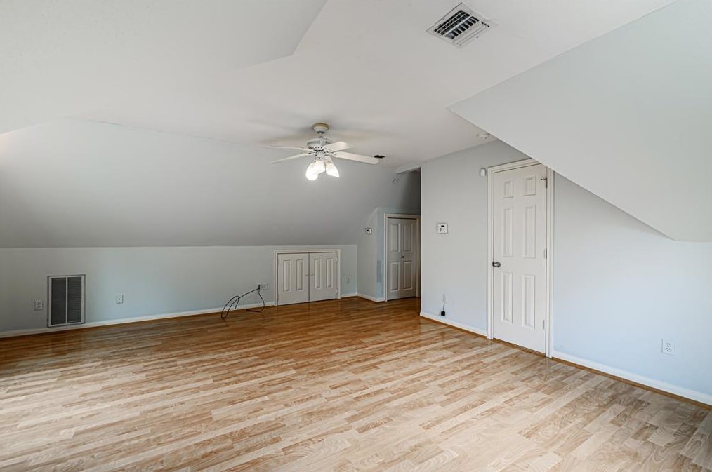 1436 Vassar St, Houston TX  77006-6030 exterior