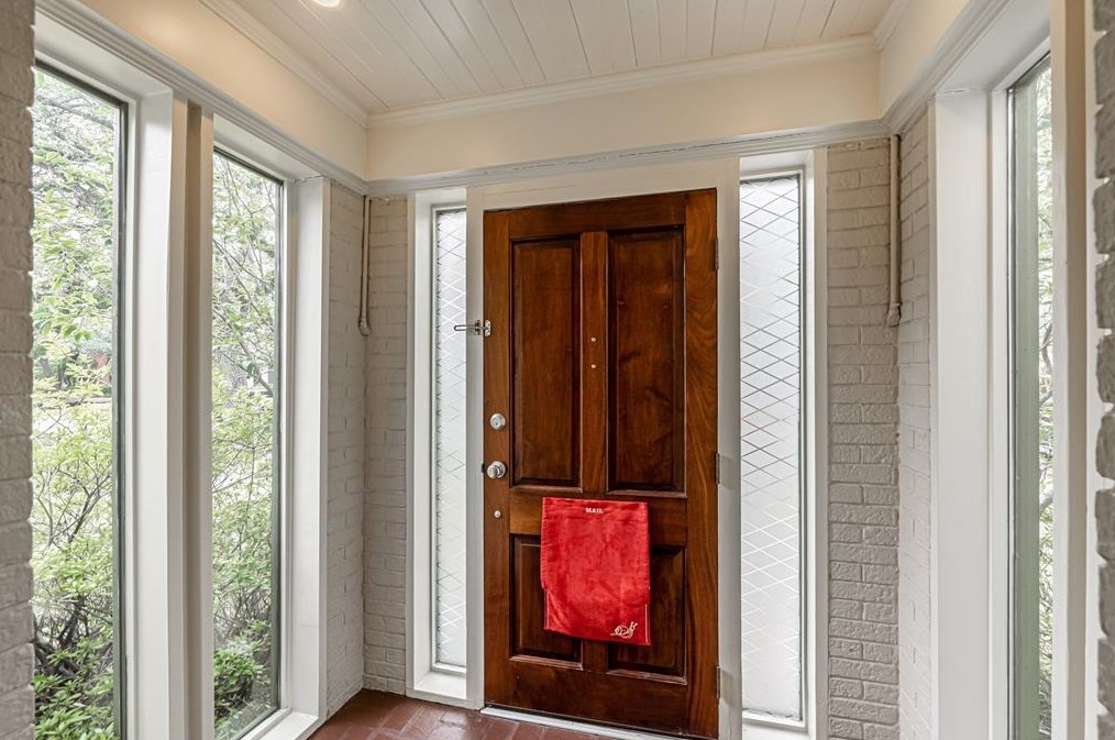 1436 Vassar St, Houston TX  77006-6030 exterior