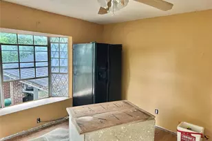 7215 Victoria St St, Houston, TX 77020 - Photo 13