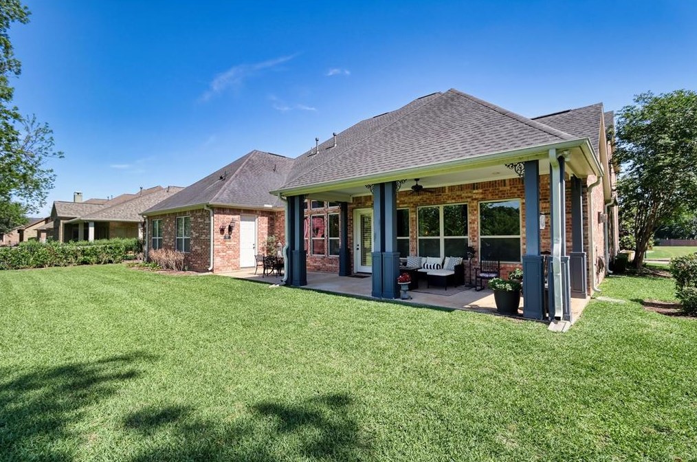 32419 Waterford Crst Ln, Fulshear TX 77441-3002 exterior