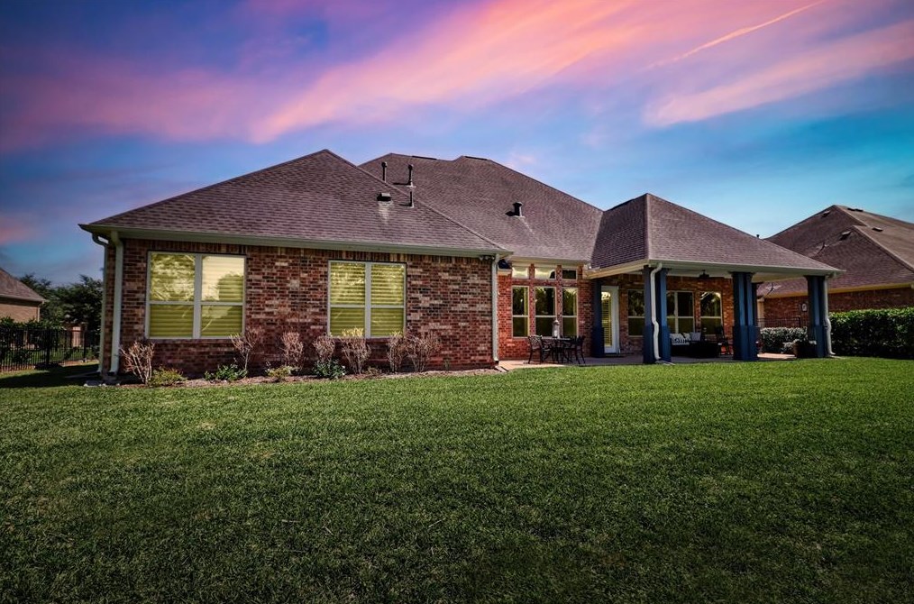 32419 Waterford Crst Ln, Fulshear TX 77441-3002 exterior