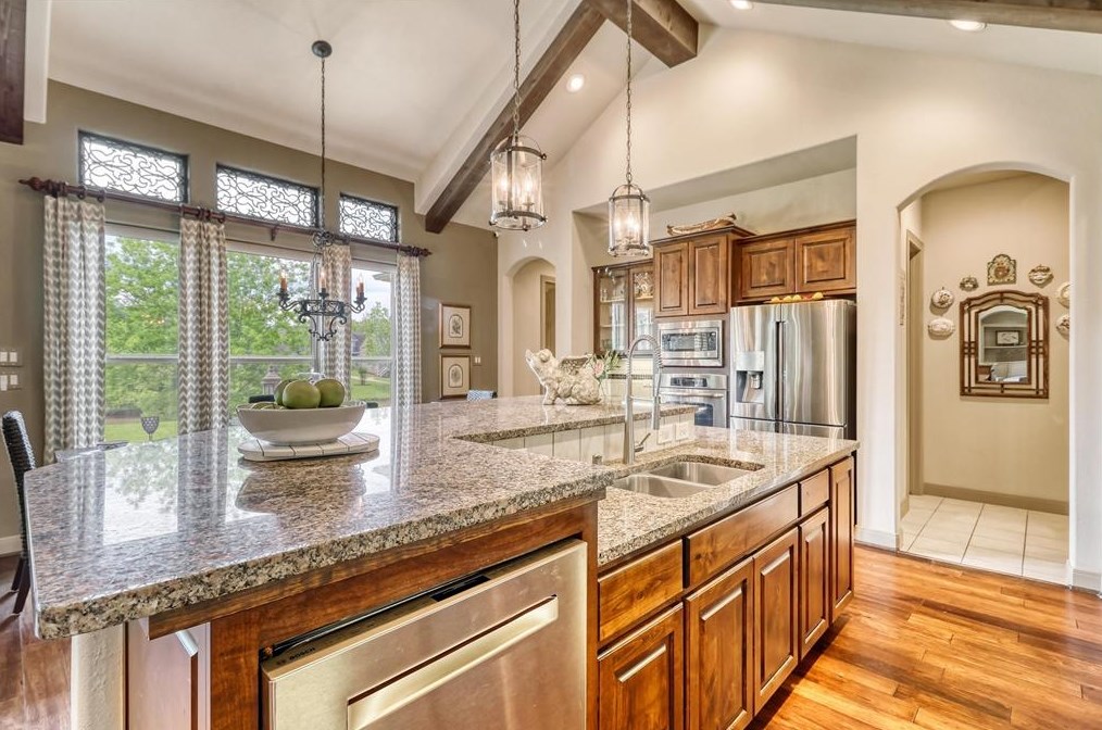 32419 Waterford Crst Ln, Fulshear TX 77441-3002 exterior