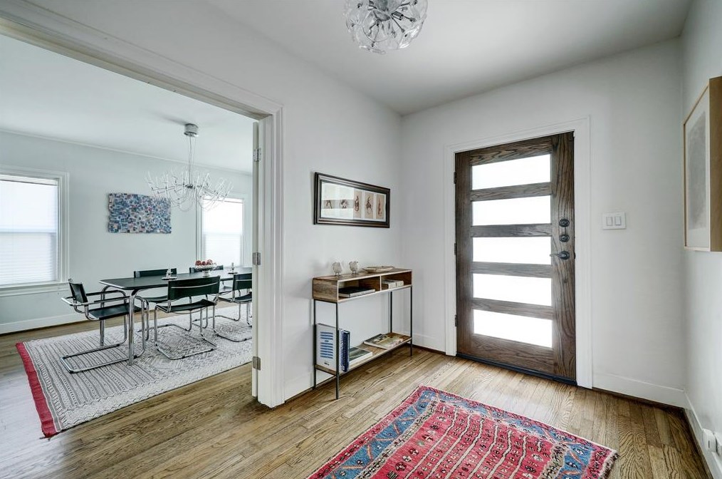 2306 Shakespeare St, Houston TX  77030-1115 exterior