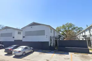 2410 Southmore Blvd, Houston, TX 77004 - Photo 1