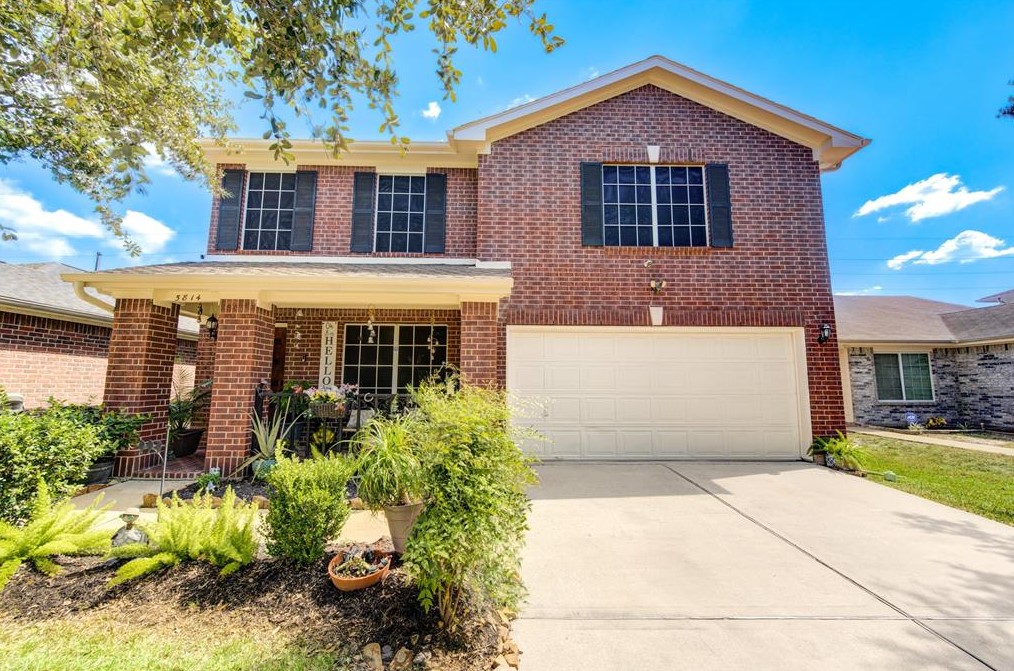5814 Clerkenwell Dr, Houston TX  77084-6450 exterior