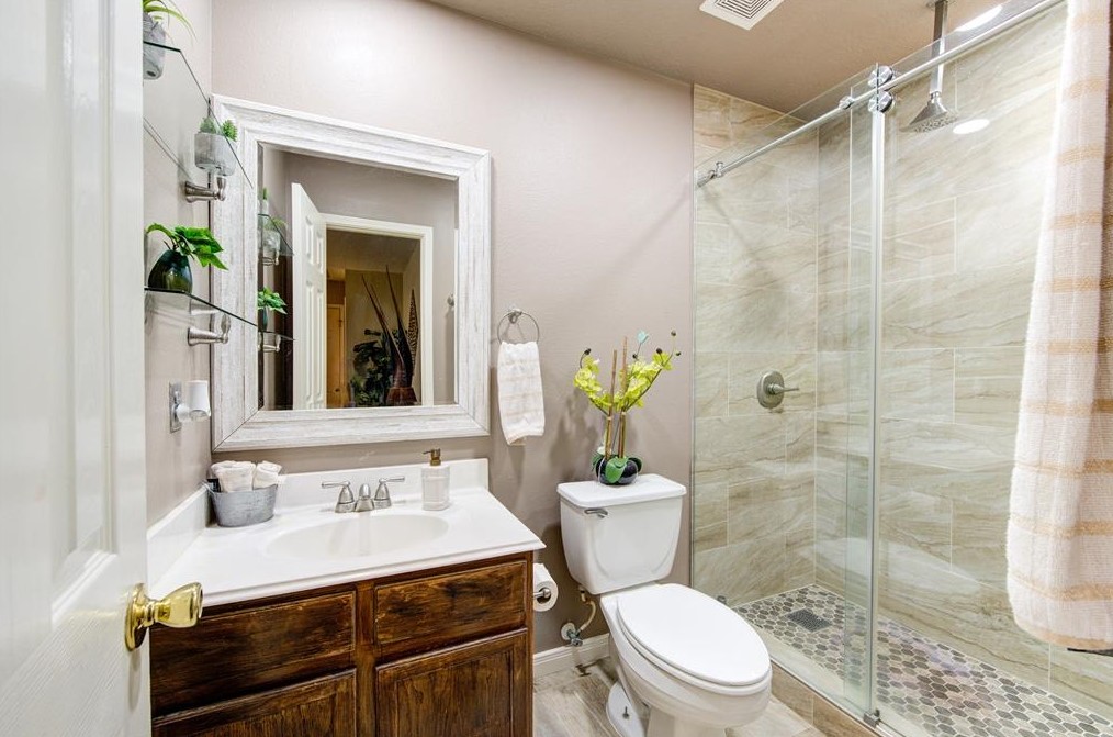 5814 Clerkenwell Dr, Houston TX  77084-6450 exterior