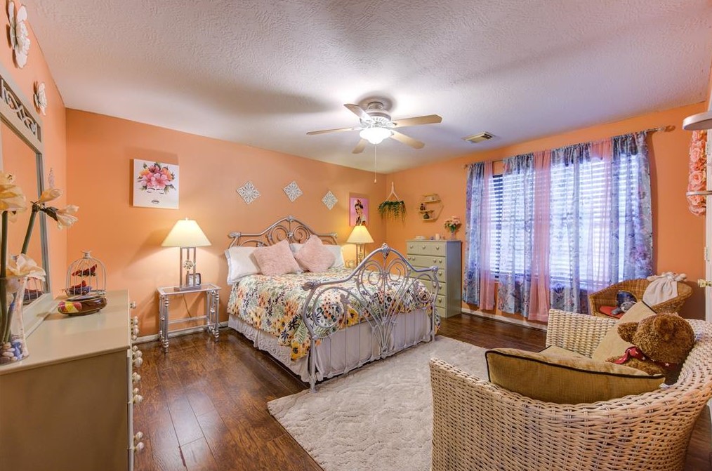 5814 Clerkenwell Dr, Houston TX  77084-6450 exterior
