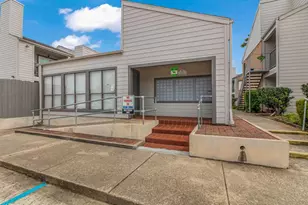 3220 69th St, Galveston, TX 77551 - Photo 15