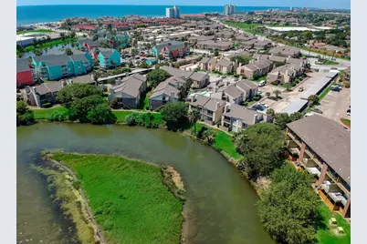 3220 69th Street #B8, Galveston, TX 77551 - Photo 7