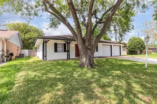 4206 Iris Ln, Deer Park, TX 77536 - Photo 5