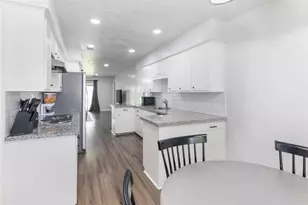 4206 Iris Ln, Deer Park, TX 77536 - Photo 15