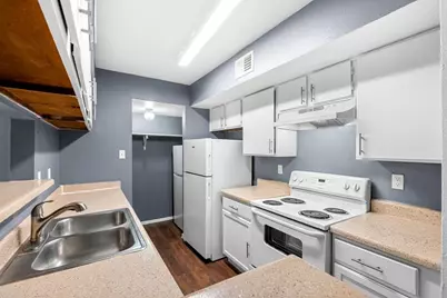 7200 W T C Jester Boulevard #1003, Houston, TX 77088 - Photo 1