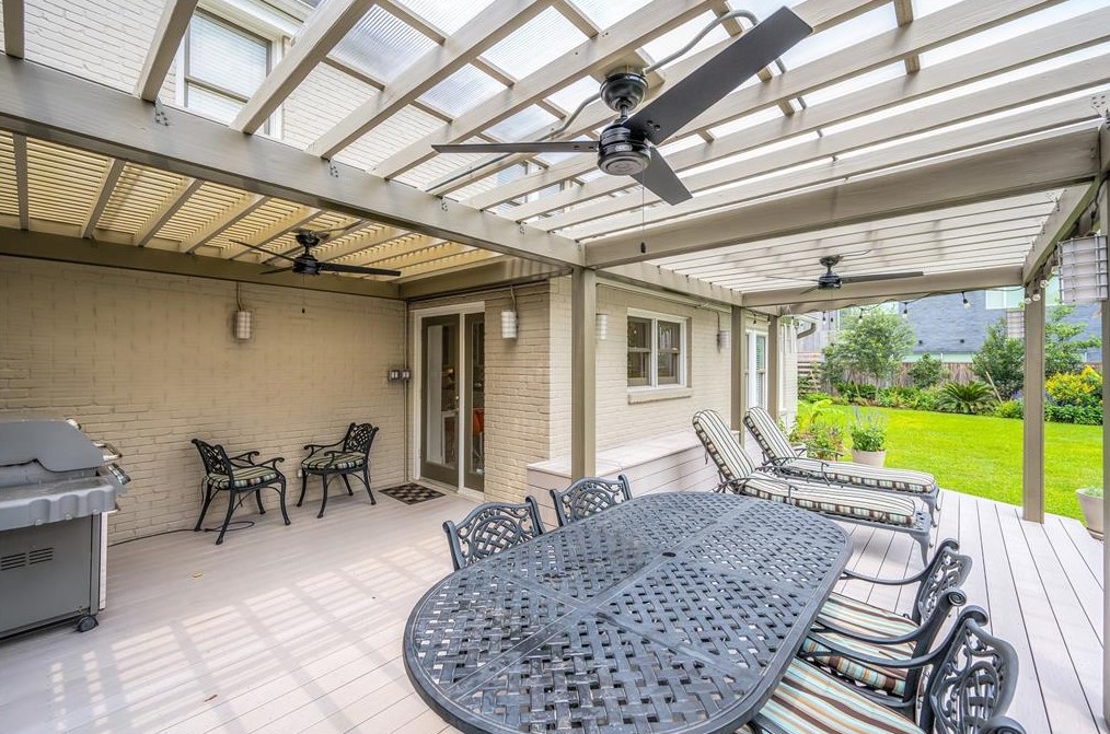 1653 Norfolk, Houston TX  77098-4223 exterior