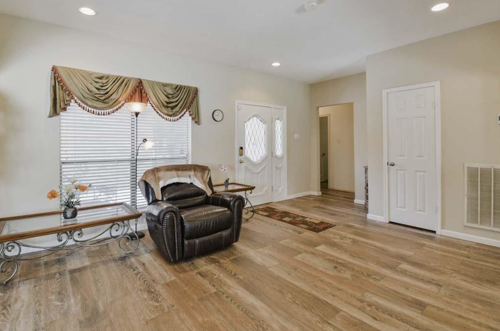 20127 Sunny Shr Dr, Humble TX 77346-1757 exterior