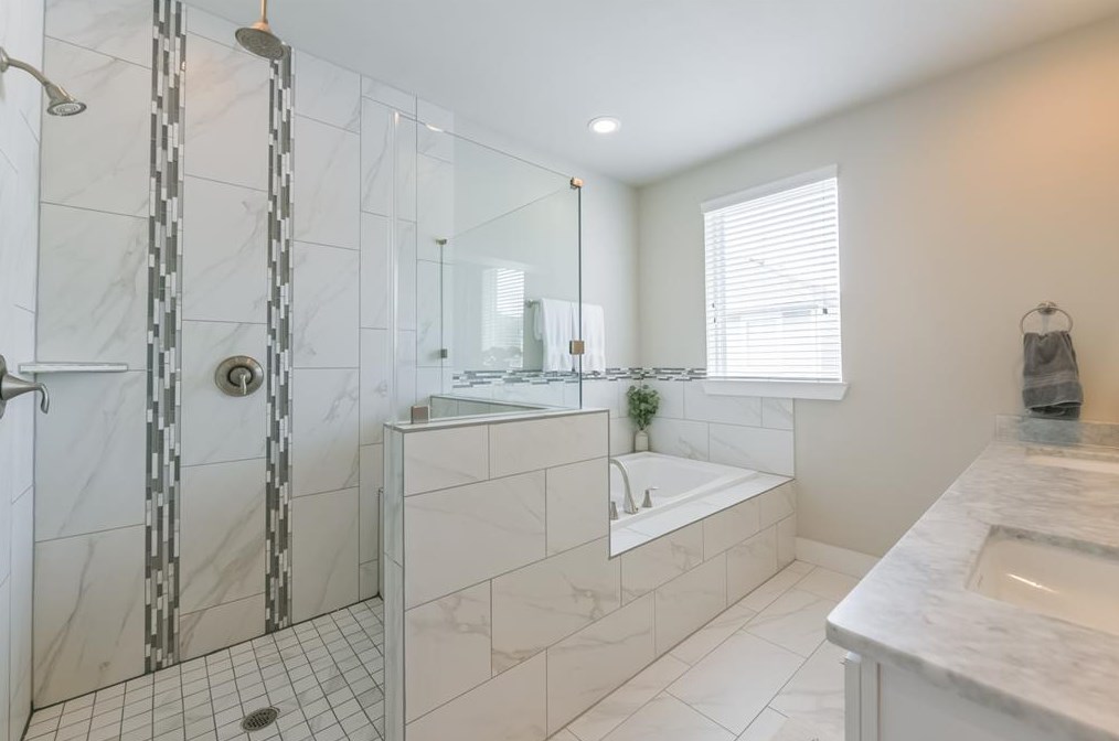 248 28 St, Houston TX  77008-2106 exterior