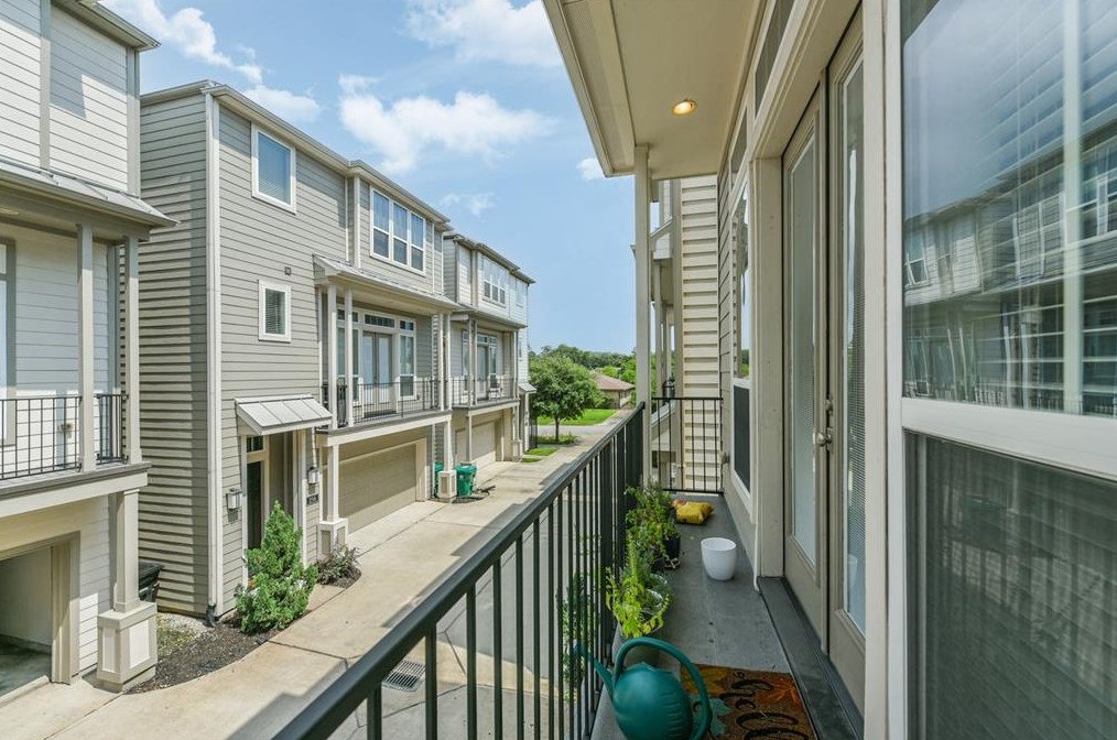 248 28 St, Houston TX  77008-2106 exterior