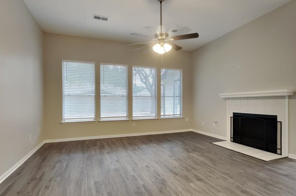 19706 Kilborne Park Ln, Spring TX  77379-6076 exterior